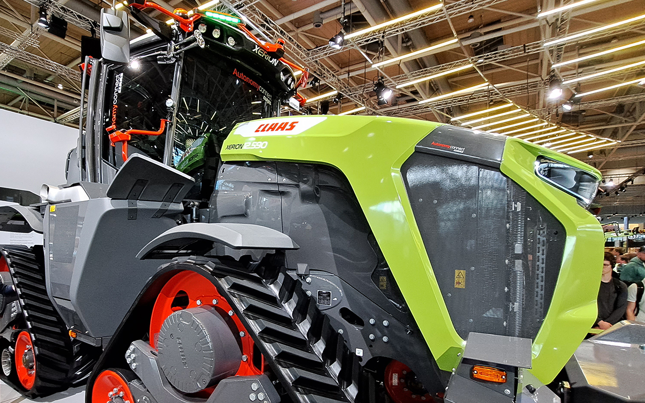 CLAAS XERION 12 mit ME-Lenksystem gewinnt iF Design Award